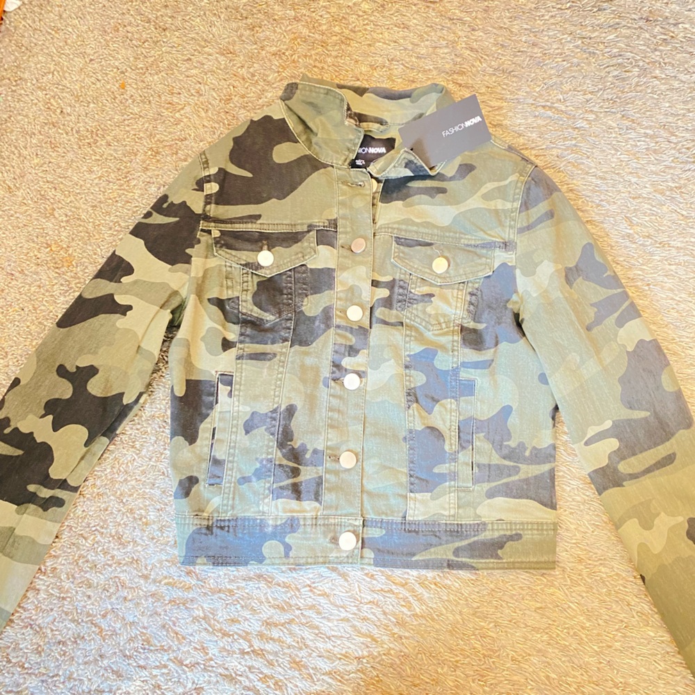 Camouflage jean jacket, Great condition, green & black.